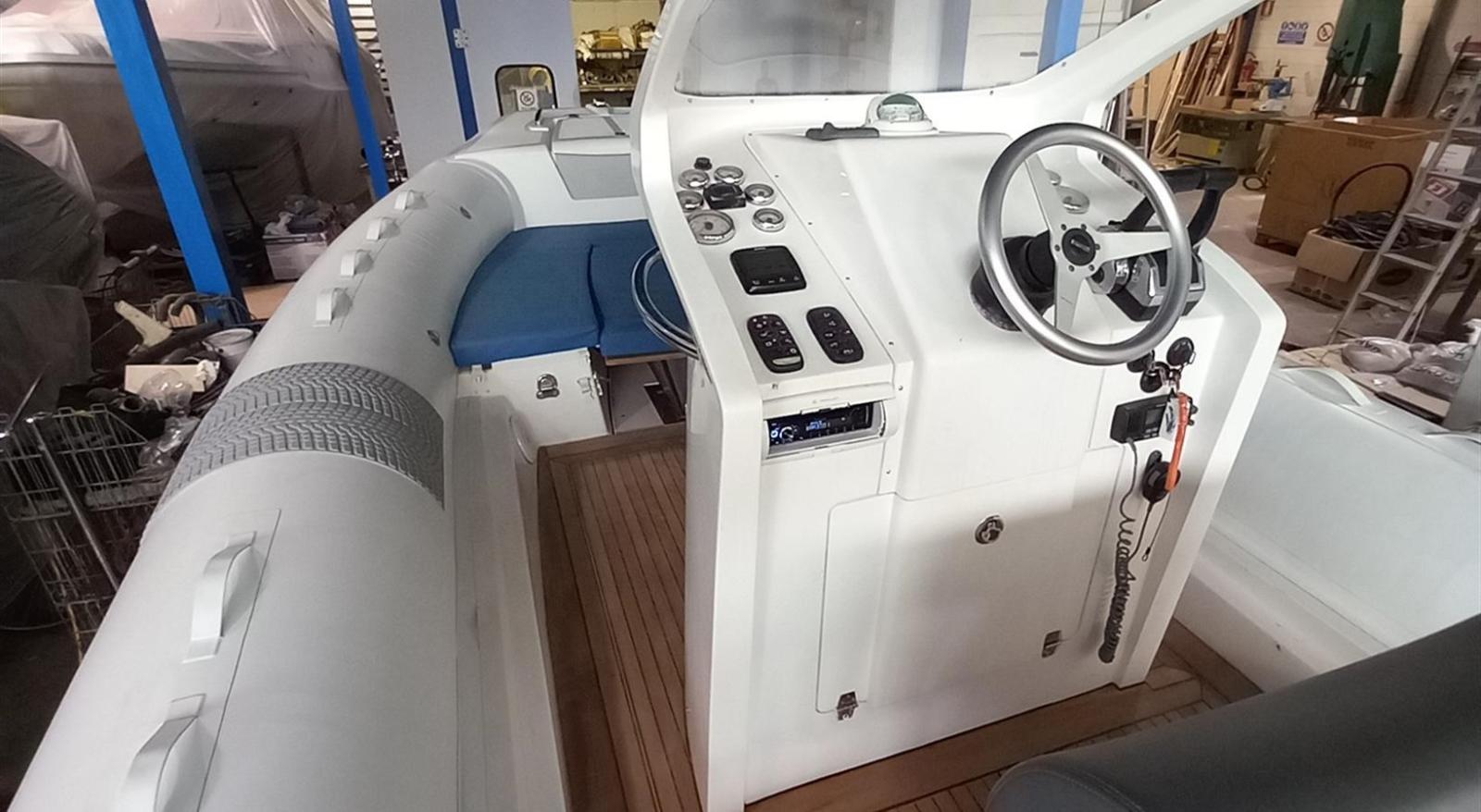 pirelli Pzero 880 sport