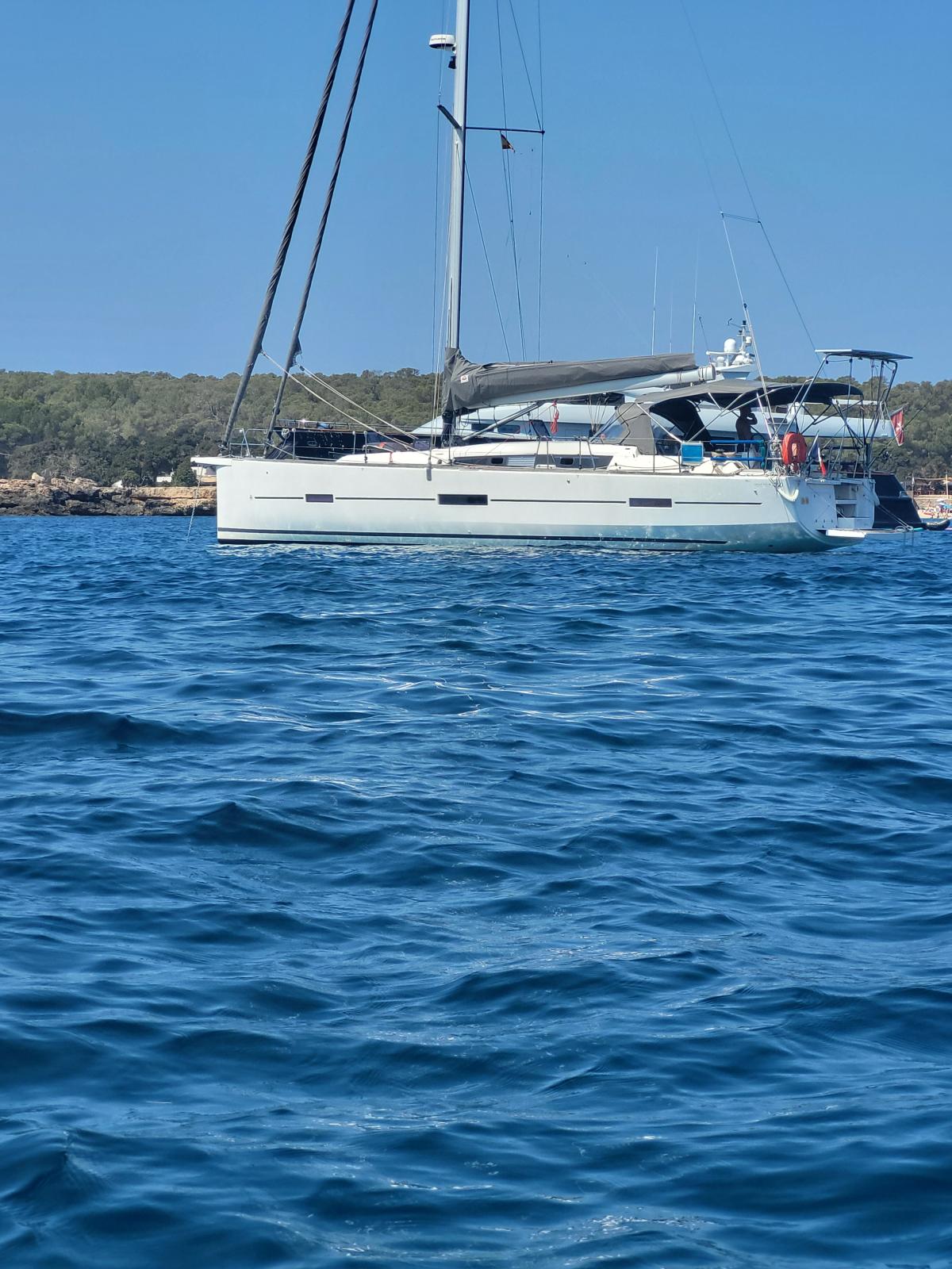 dufour 460
