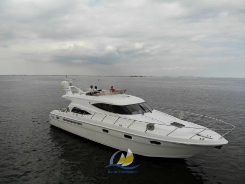 Sealine sealine t52