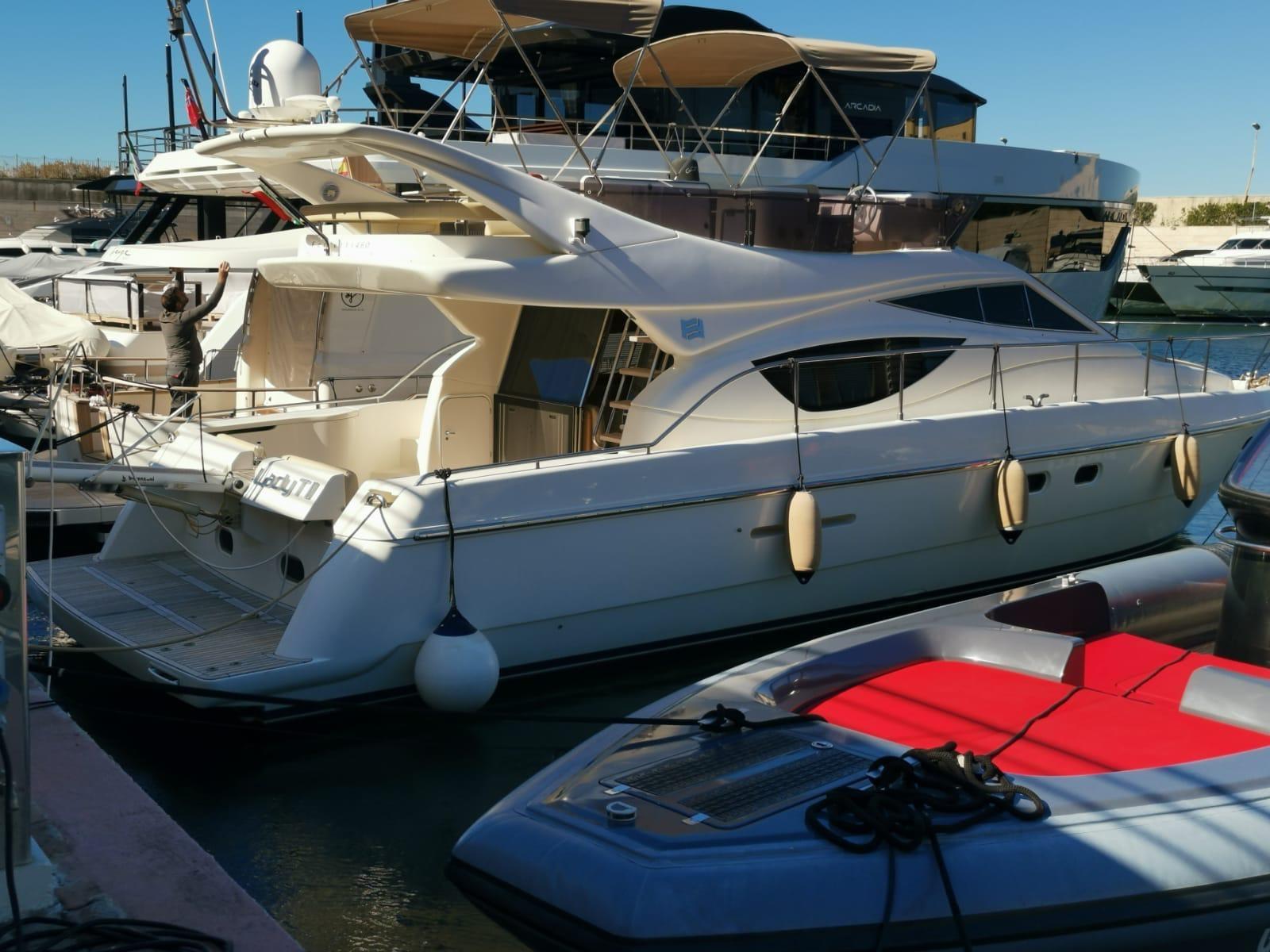 ferretti yachts Ferretti 460