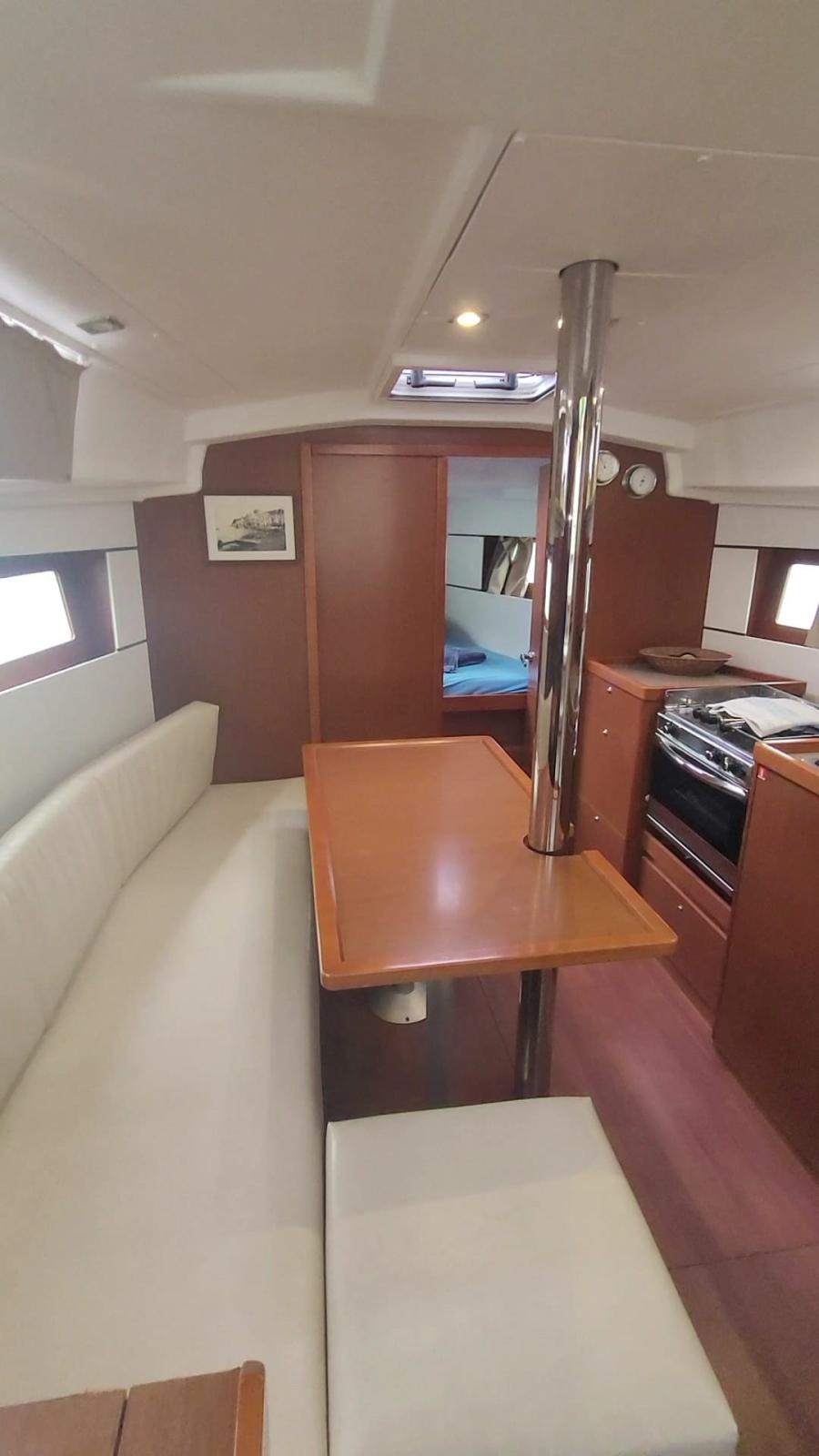 beneteau Oceanis 35.1