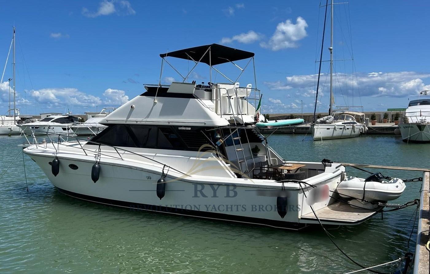 uniesse marine 42 fly