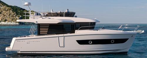 Beneteau swift trawler 37 fly