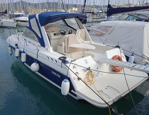 Beneteau flyer viva 920