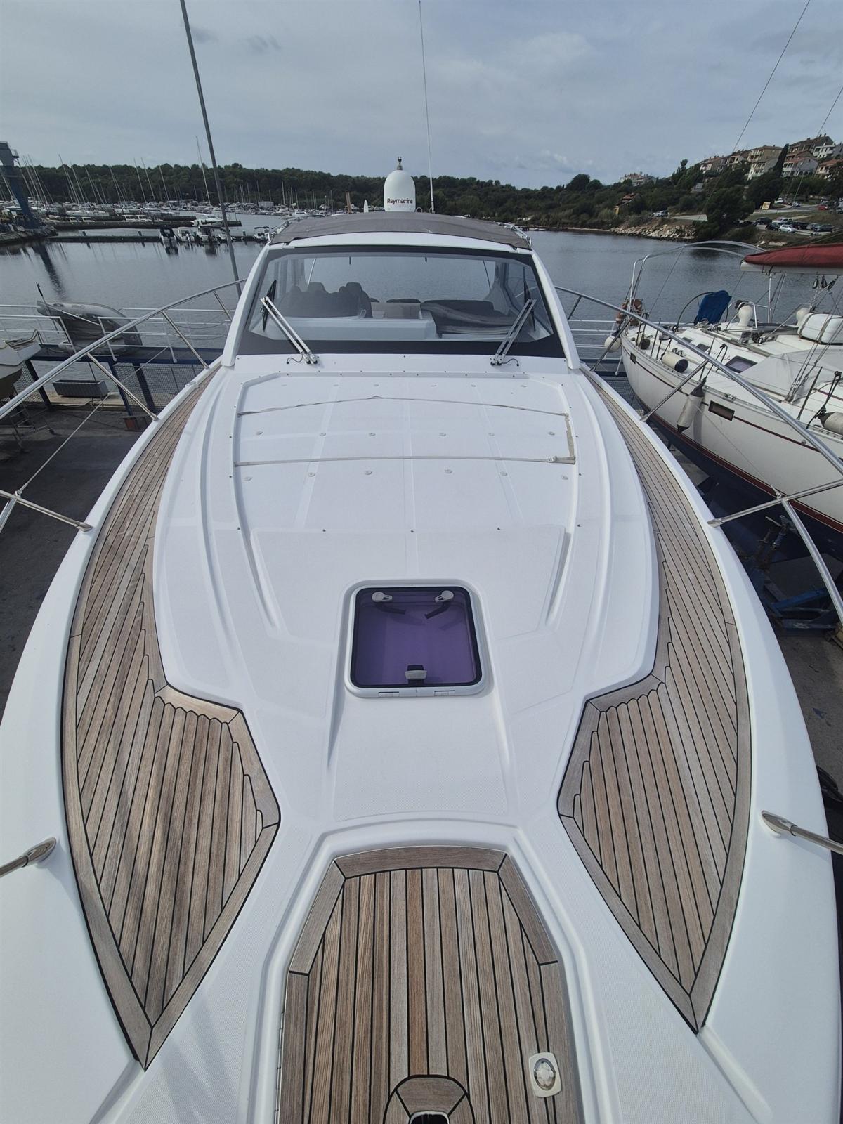 azimut Atlantis 43