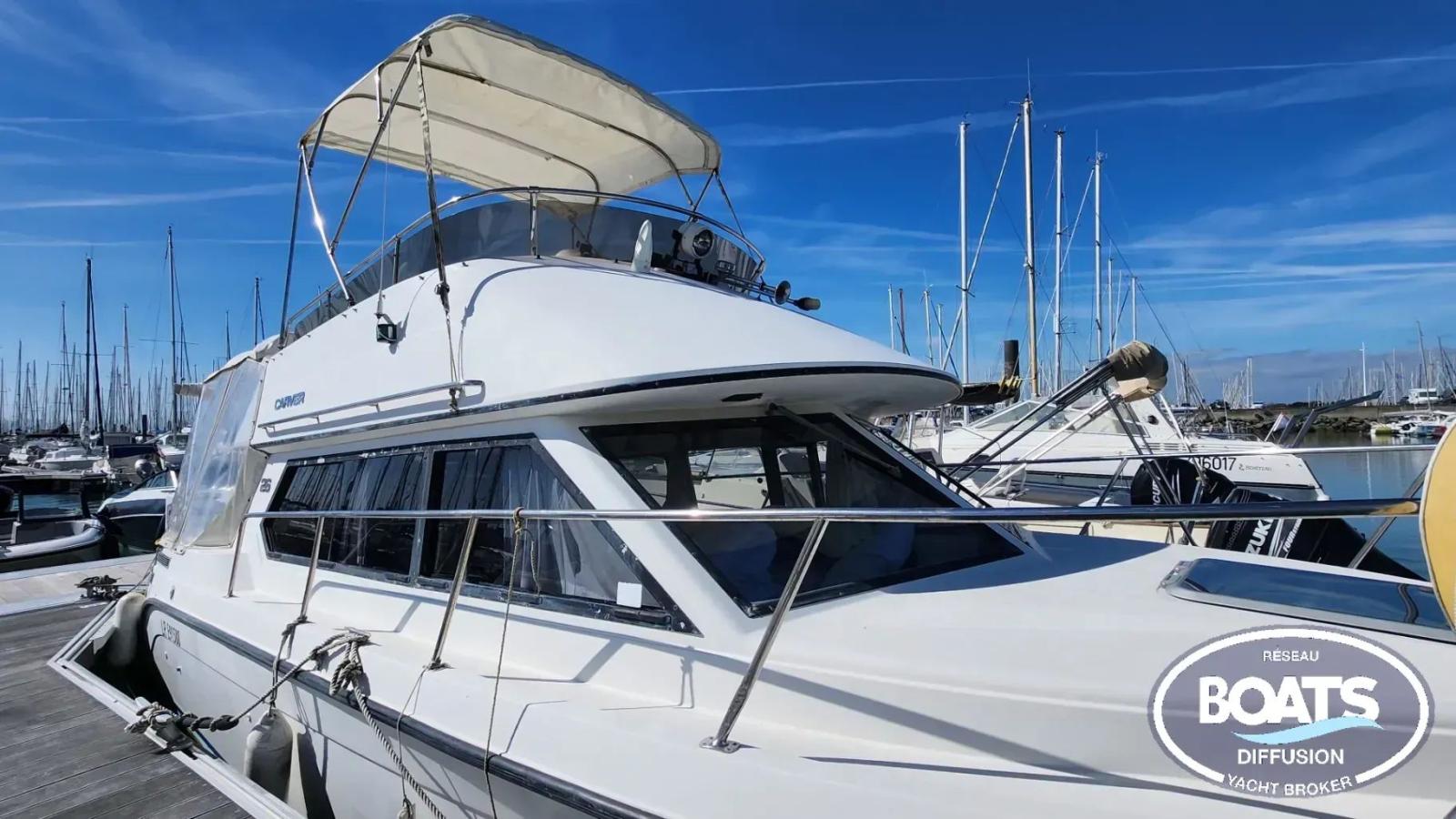 carver usa Carver 26 command bridge