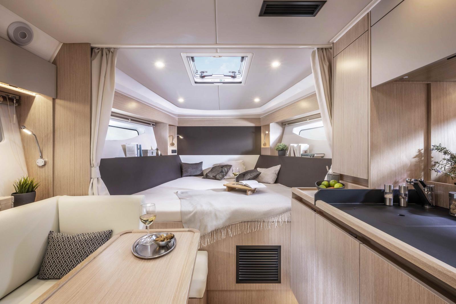 bavaria yachts Sr 35 open top