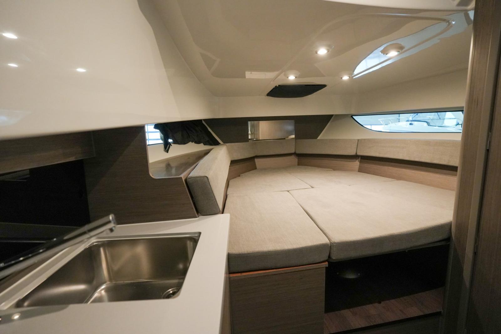 beneteau Flyer 9 sundeck ttop