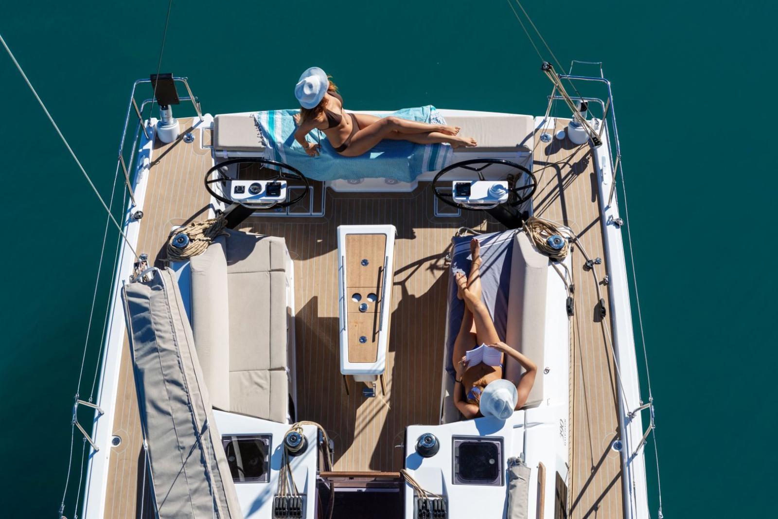 dufour 390