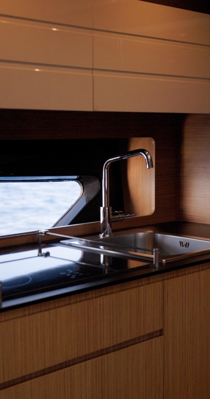 azimut 43 atlantis