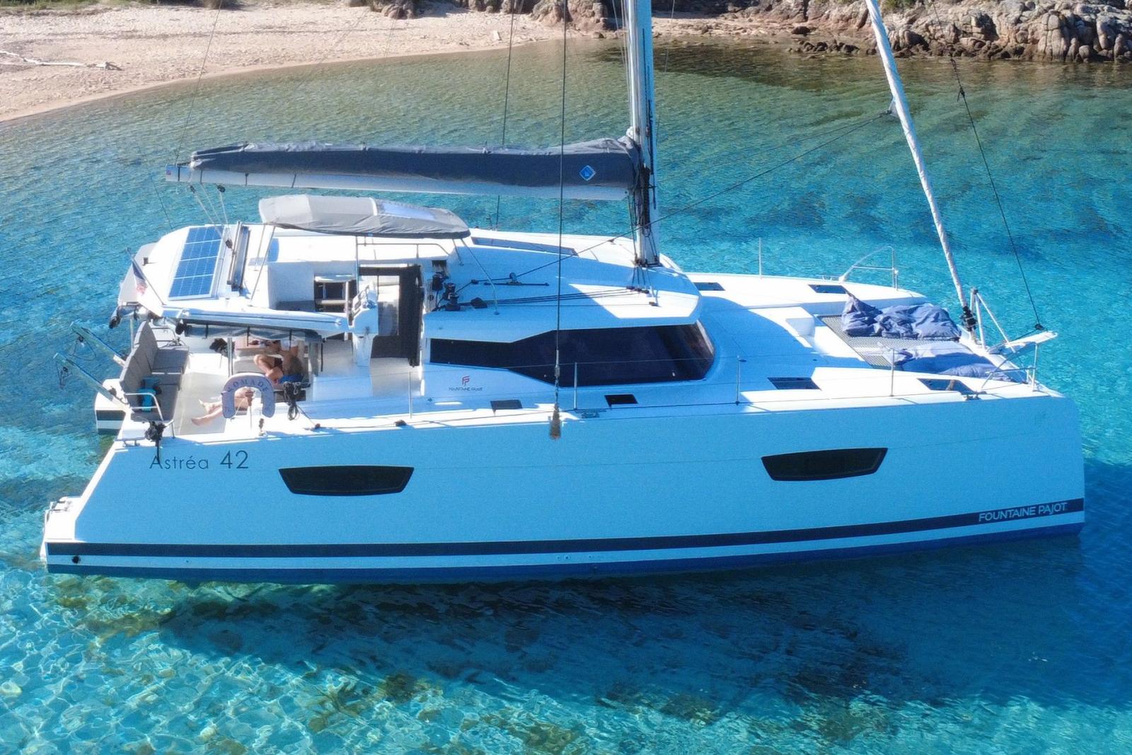 fountaine pajot Astrea 42