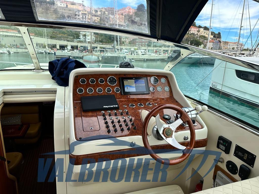 colombo Cambridge 44