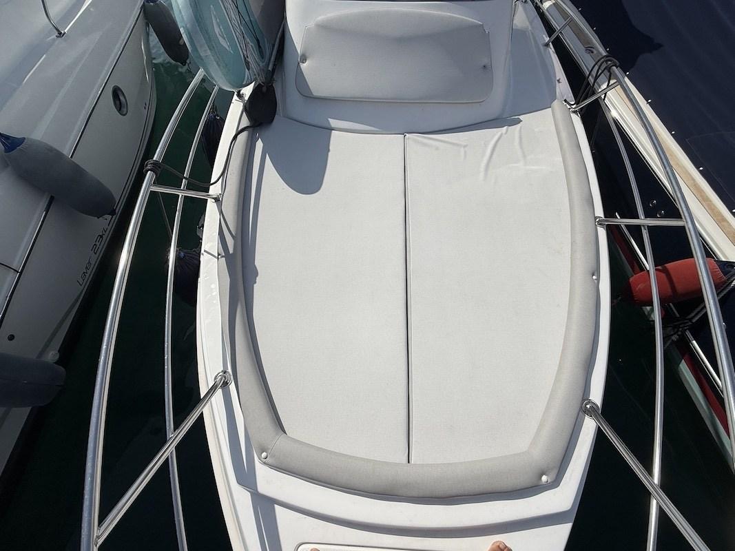 Marinello 26 cabin