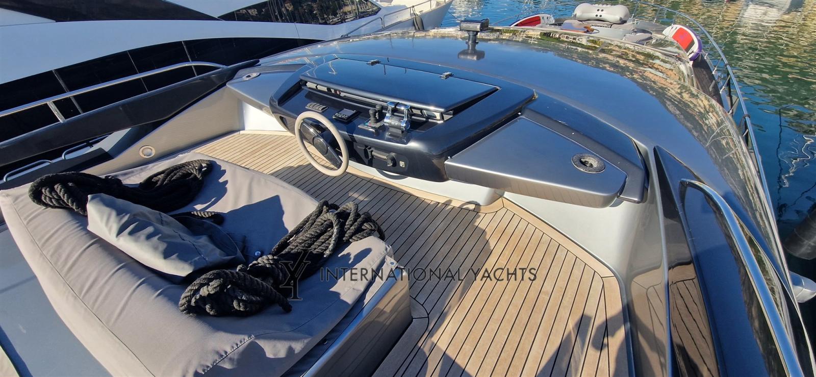 riva Domino 86