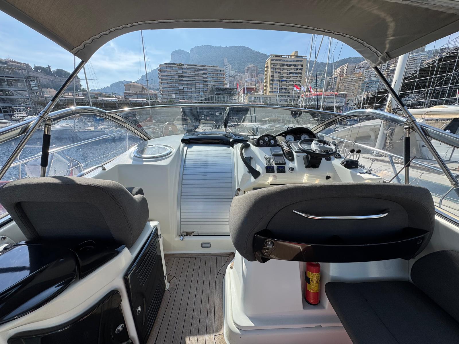 cranchi Endurance 33