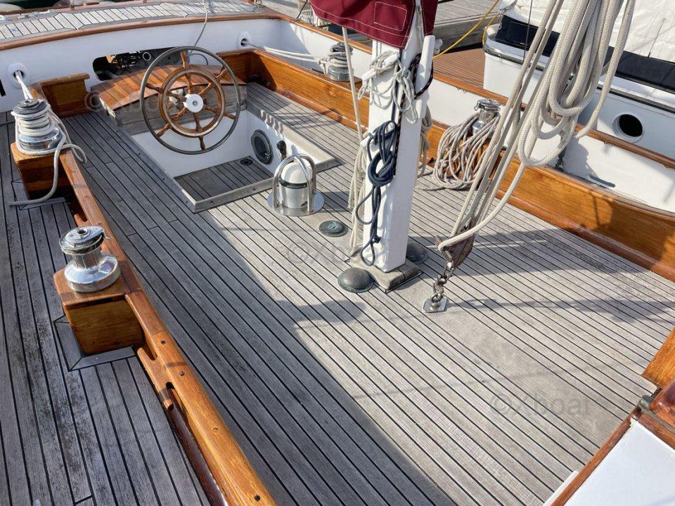 taos yacht Ketch classic boat
