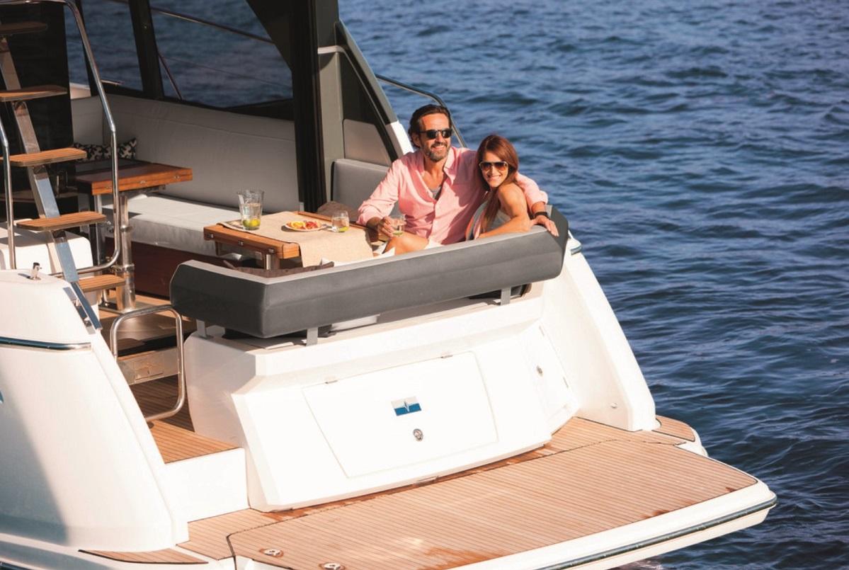 bavaria yachts R40 coupe