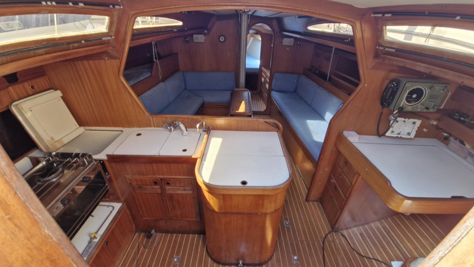 x-yacht X-402
