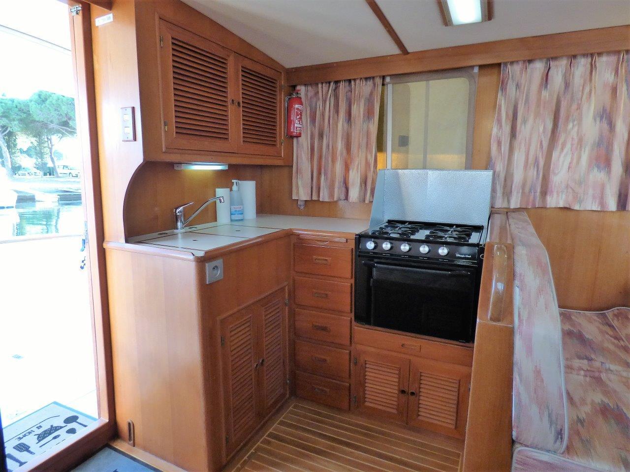 tung hwa Clipper 31