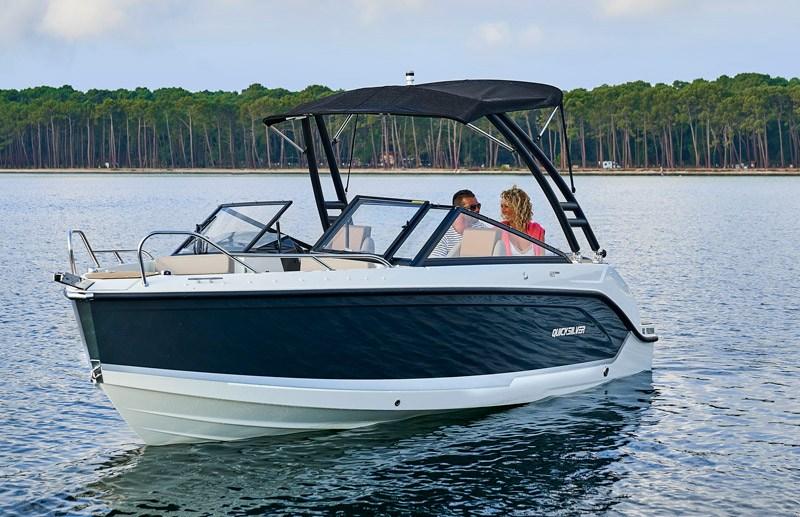 quicksilver Bowrider 605