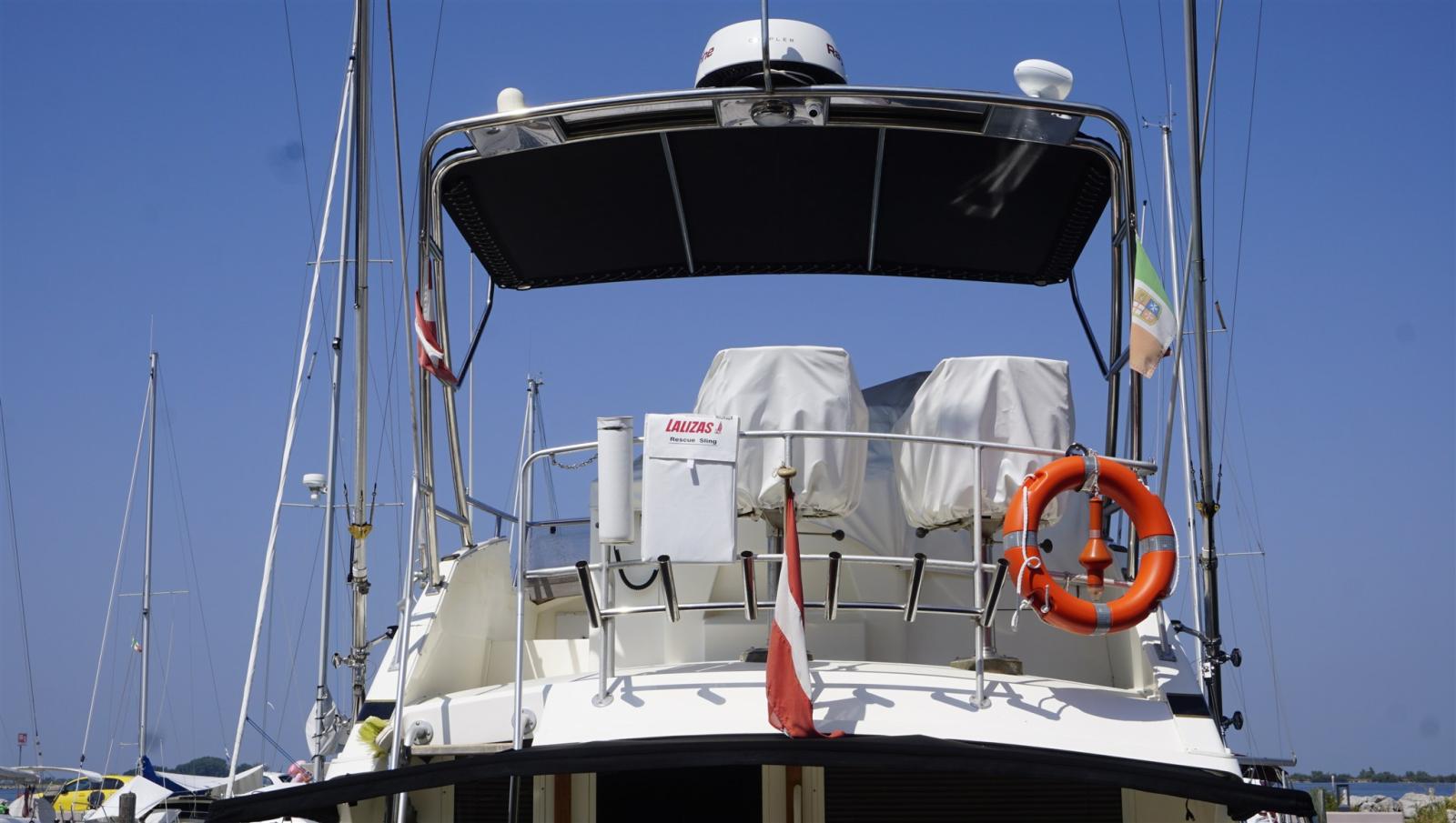 bertram yacht Bertram 37 convertible