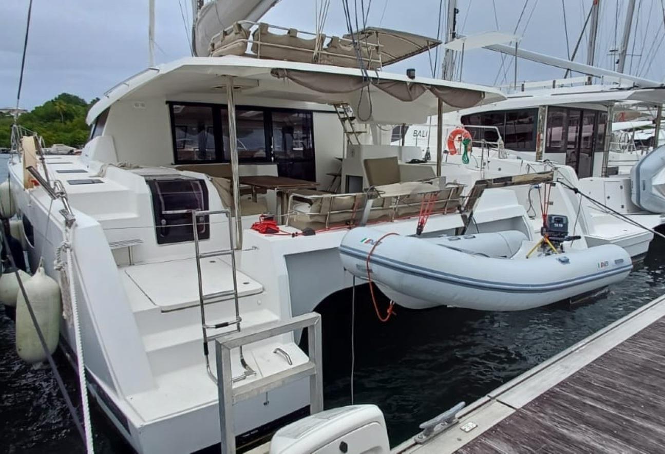 fountaine pajot Saona 47