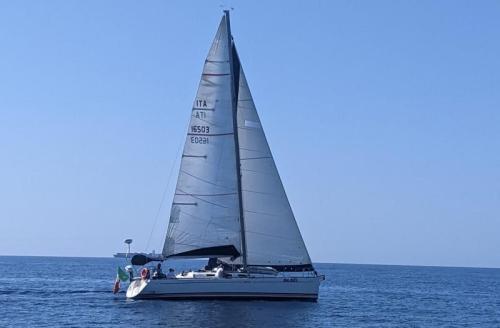 Dufour yachts dufour 44 performance