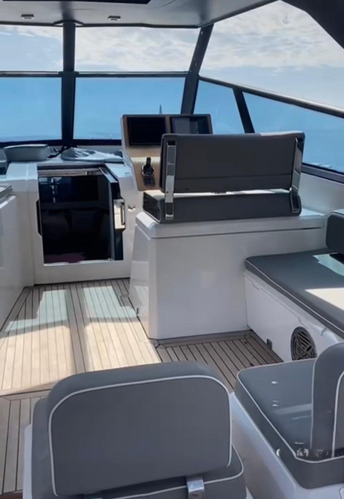 evo yachts Evo r4