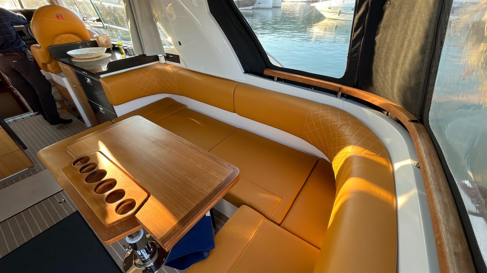 marex 360 cabriolet cruiser