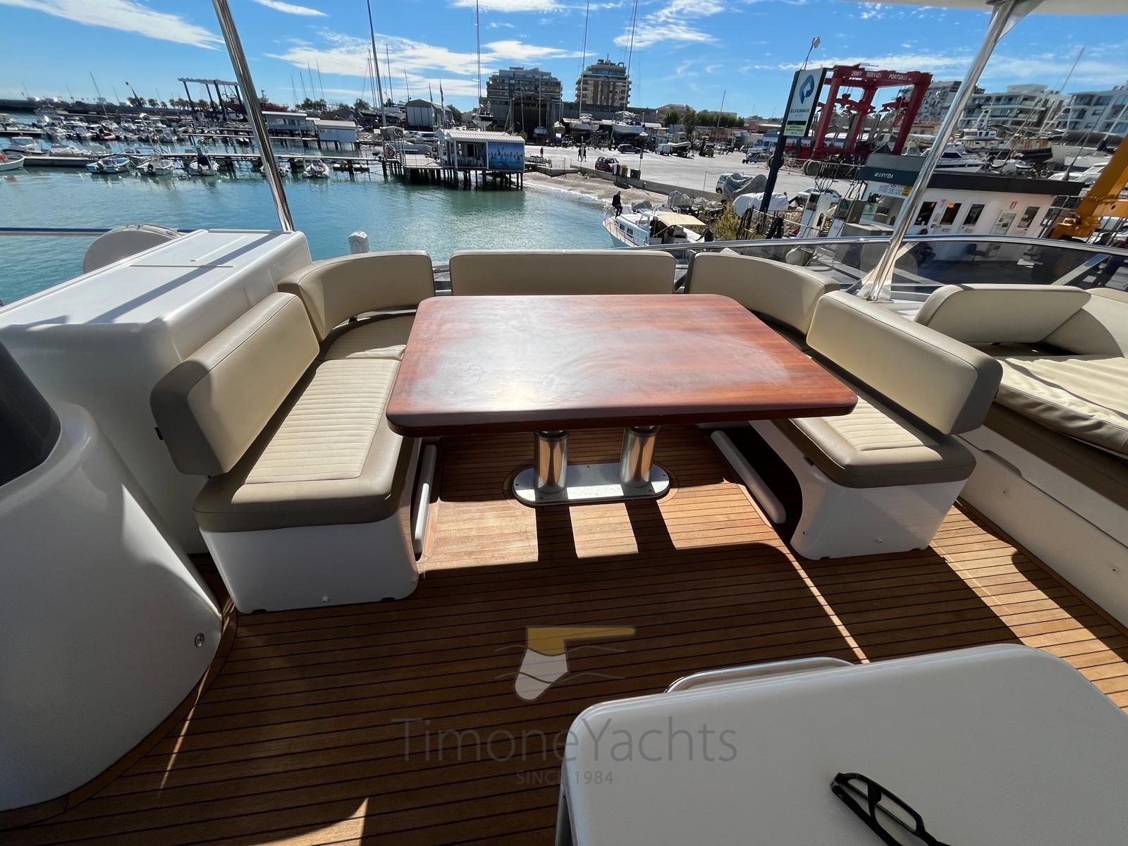azimut Magellano 66