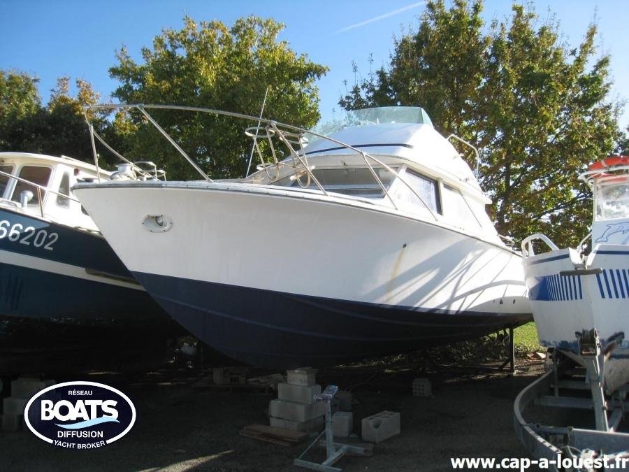 bertram Bertram 28 fly