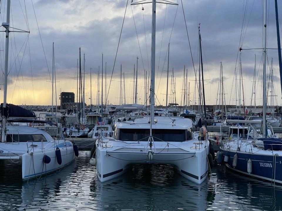 fountaine pajot Lucia 40