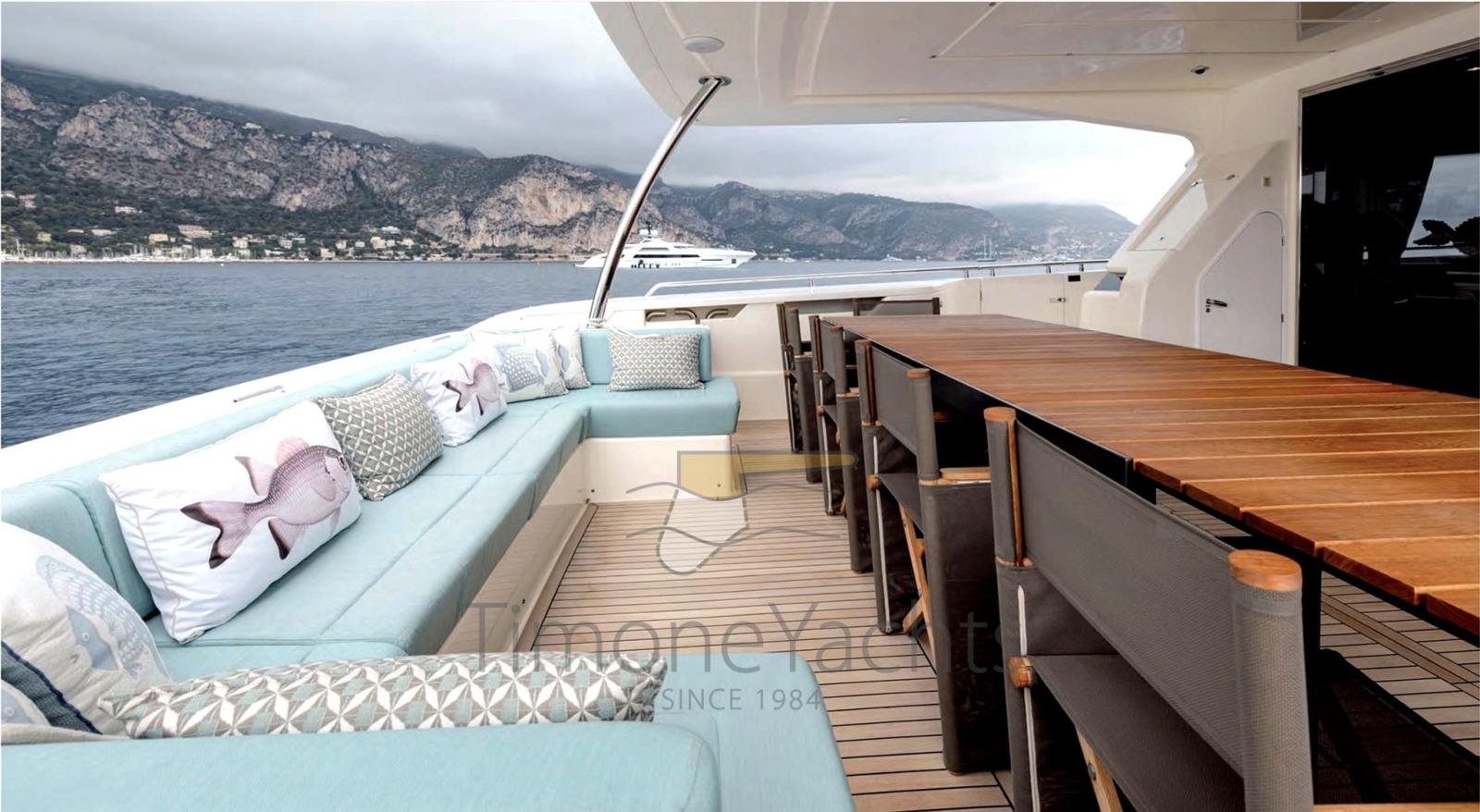ferretti yachts 960