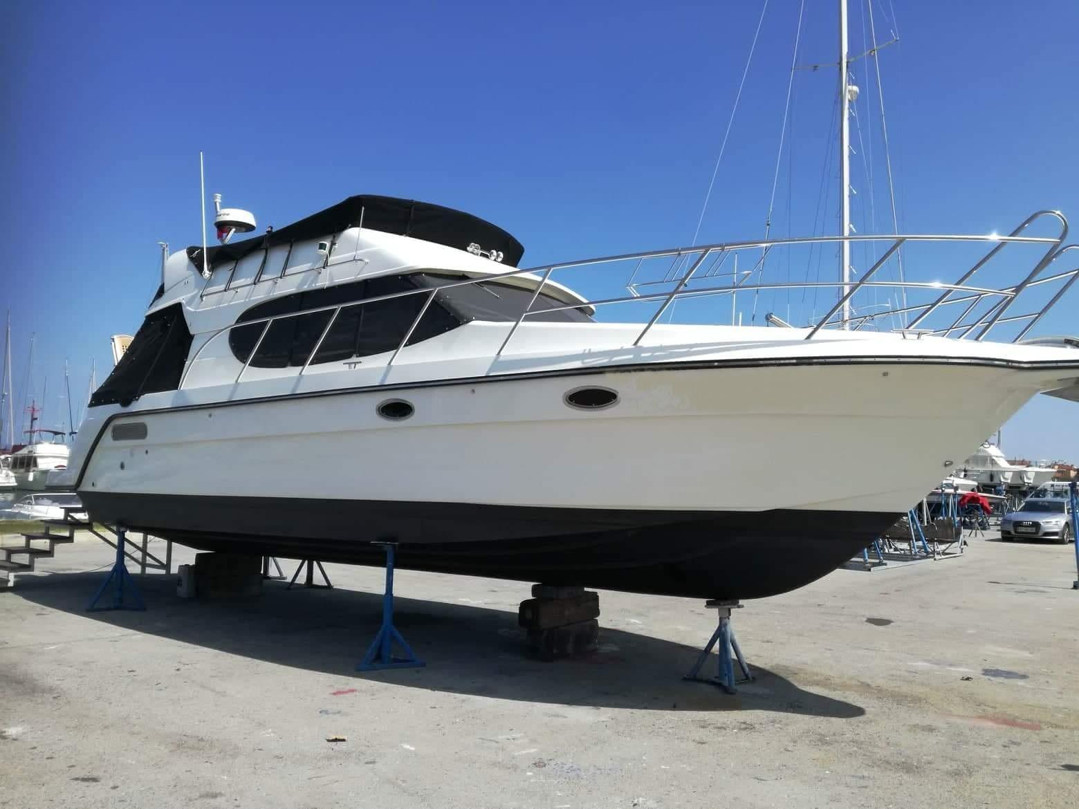 galeon 380 fly