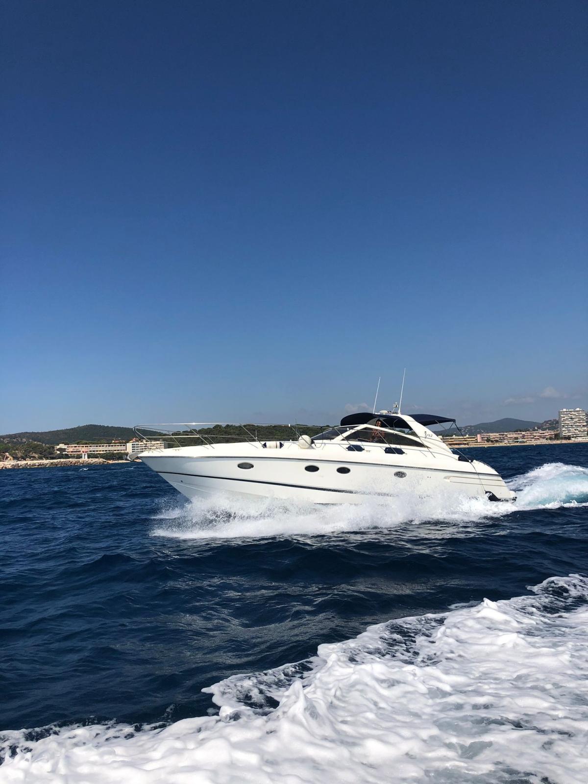 princess V42