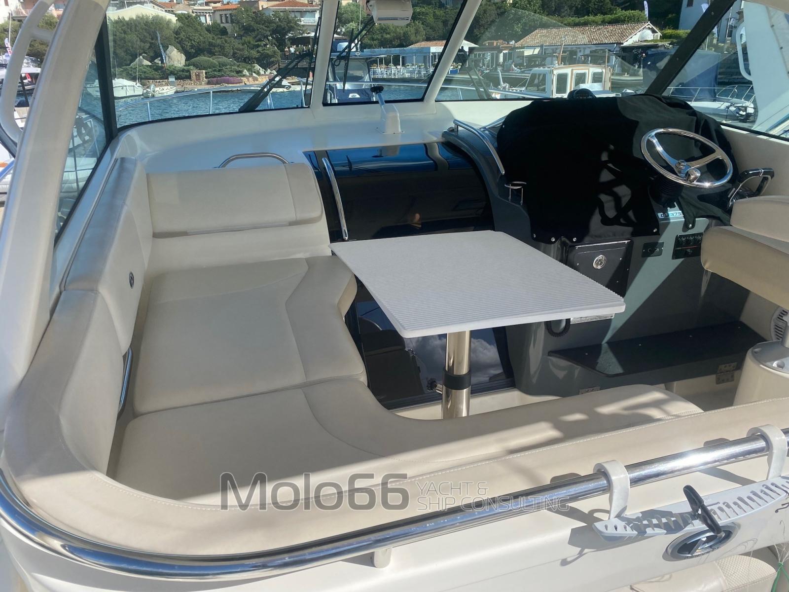 pursuit Os 375 offshore
