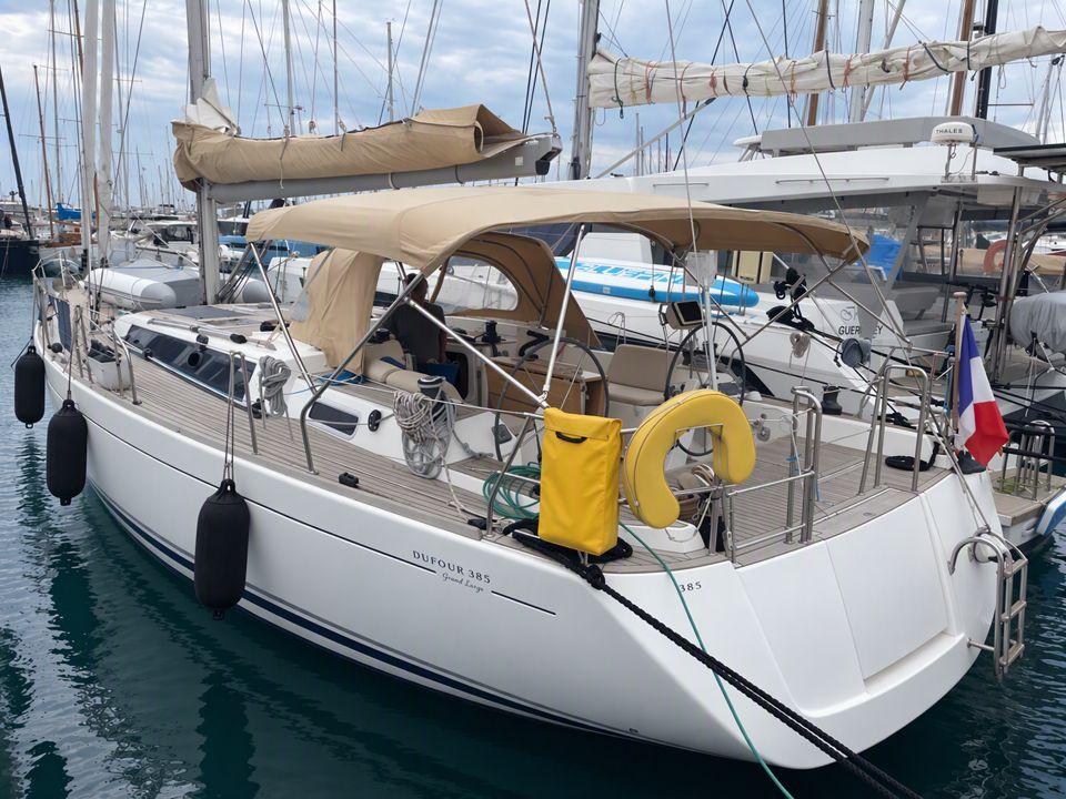 dufour 485