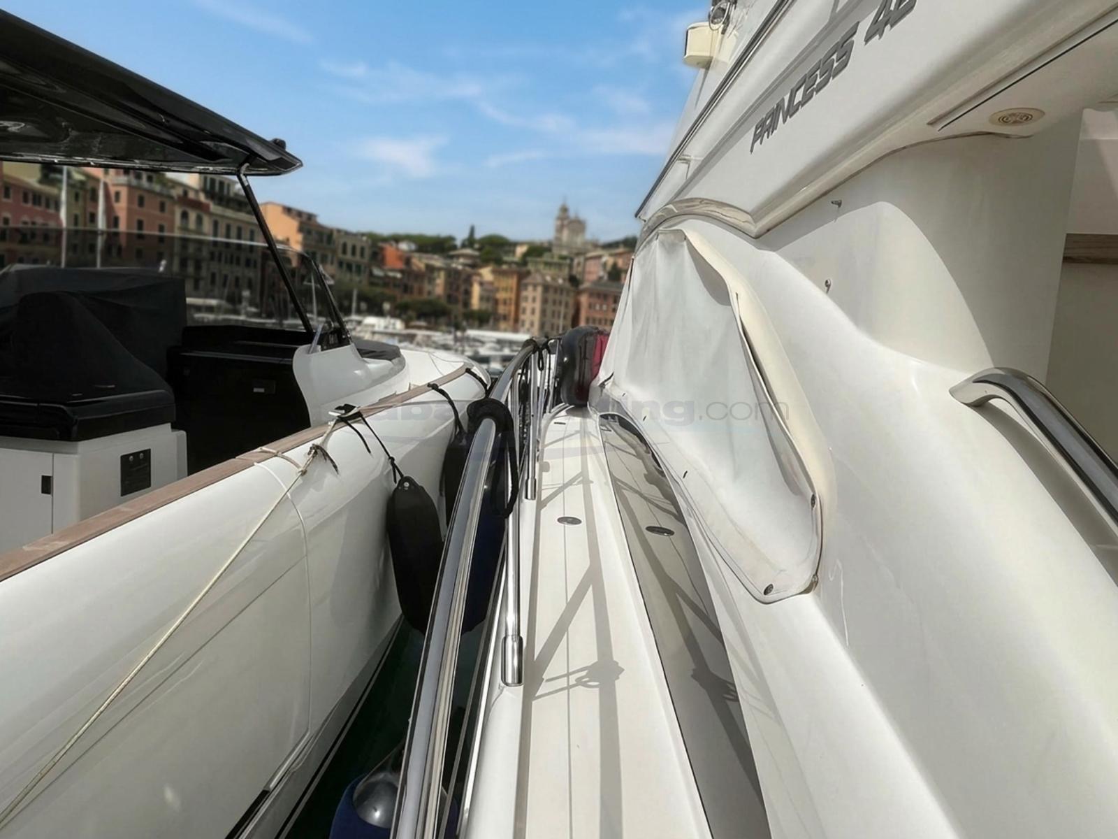 princess yachts 42 fly