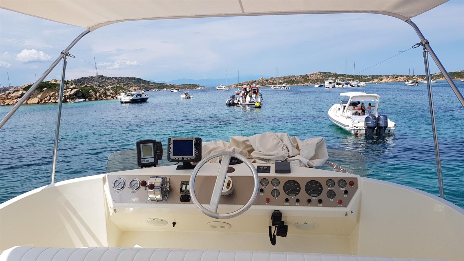 azimut Az 35