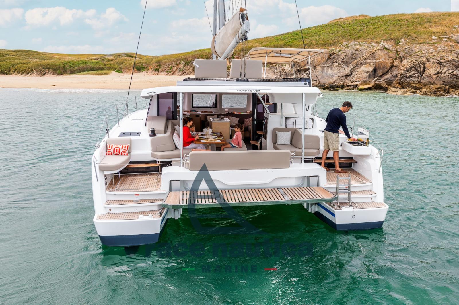 fountaine pajot New 41