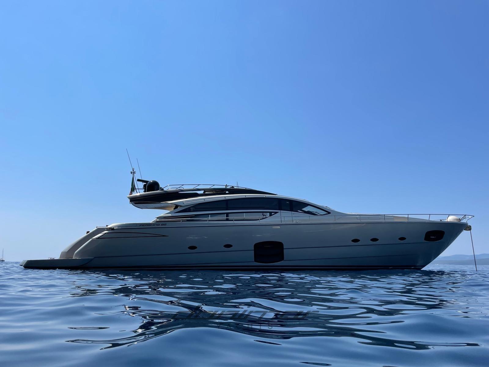 pershing Pershing 82