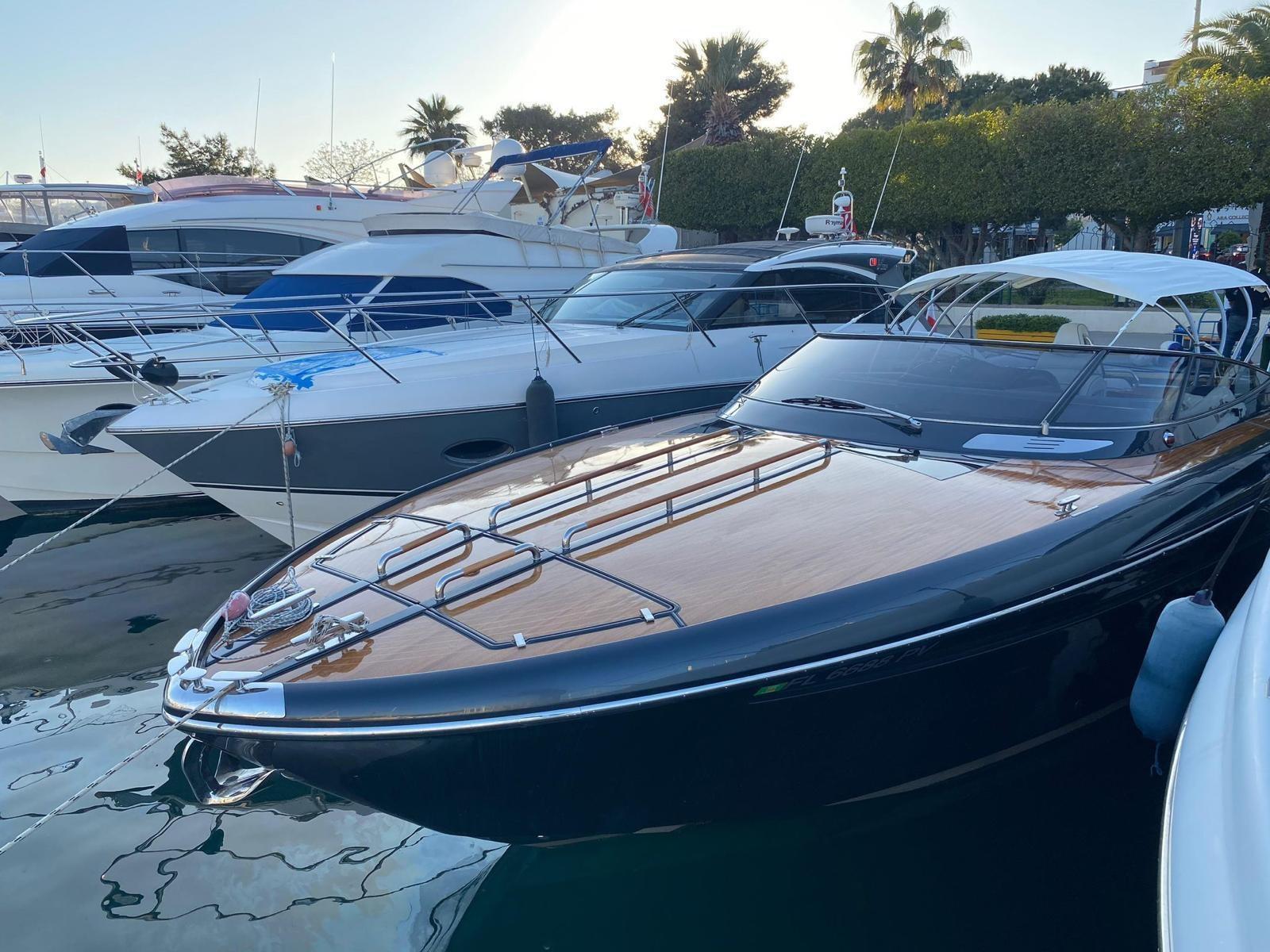 riva 44 rivarama