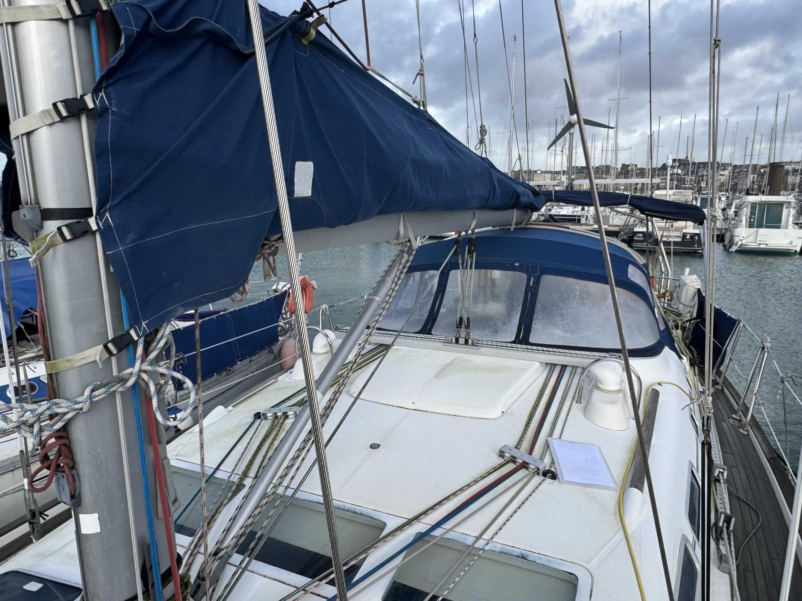 beneteau Oceanis 423