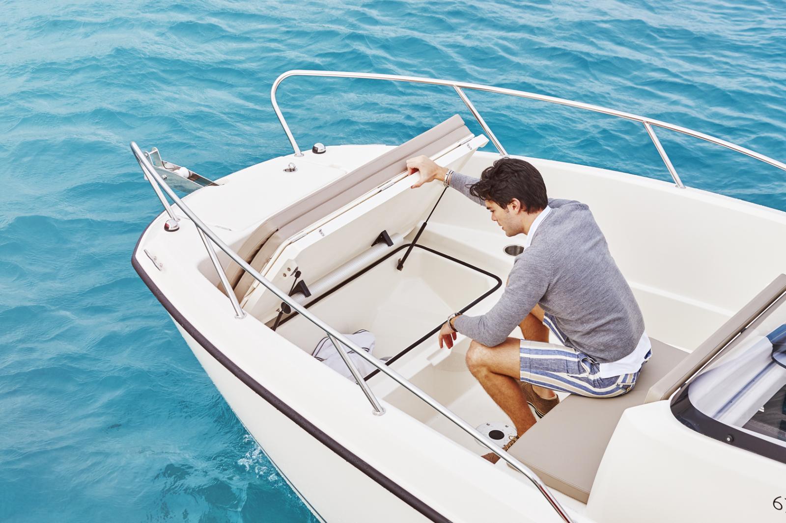 quicksilver Activ 675 Open