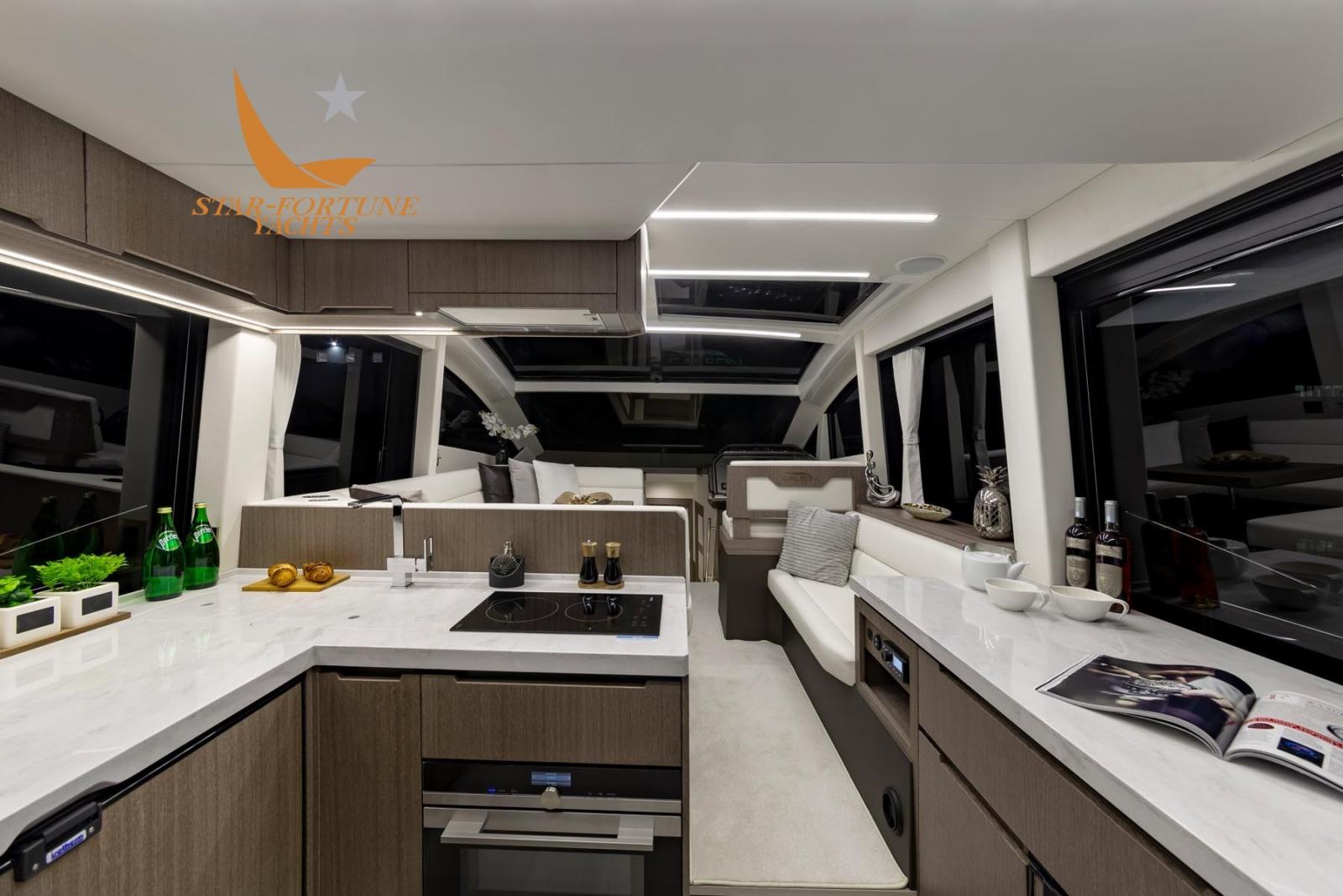 galeon 470 skydeck