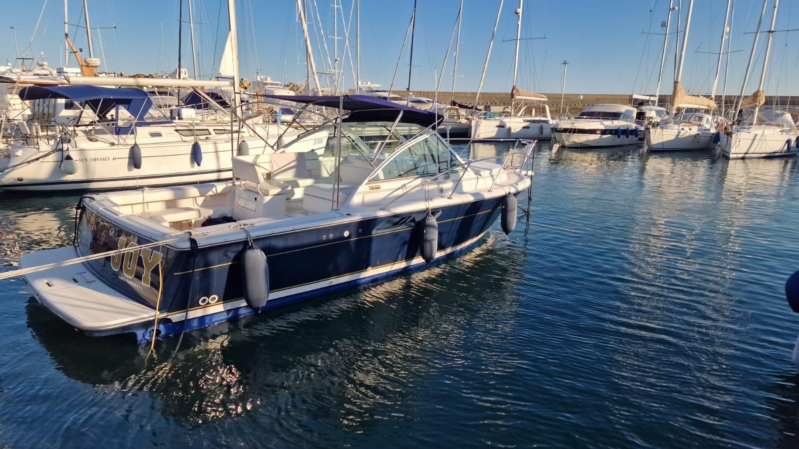 tiara yachts 2900 coronet