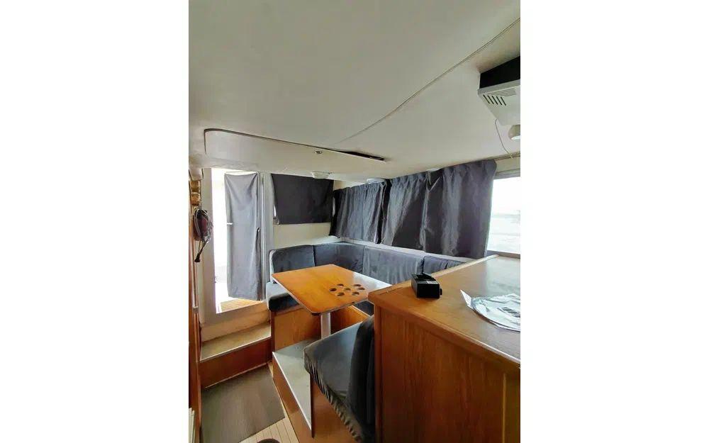 Flash boat 275 fly