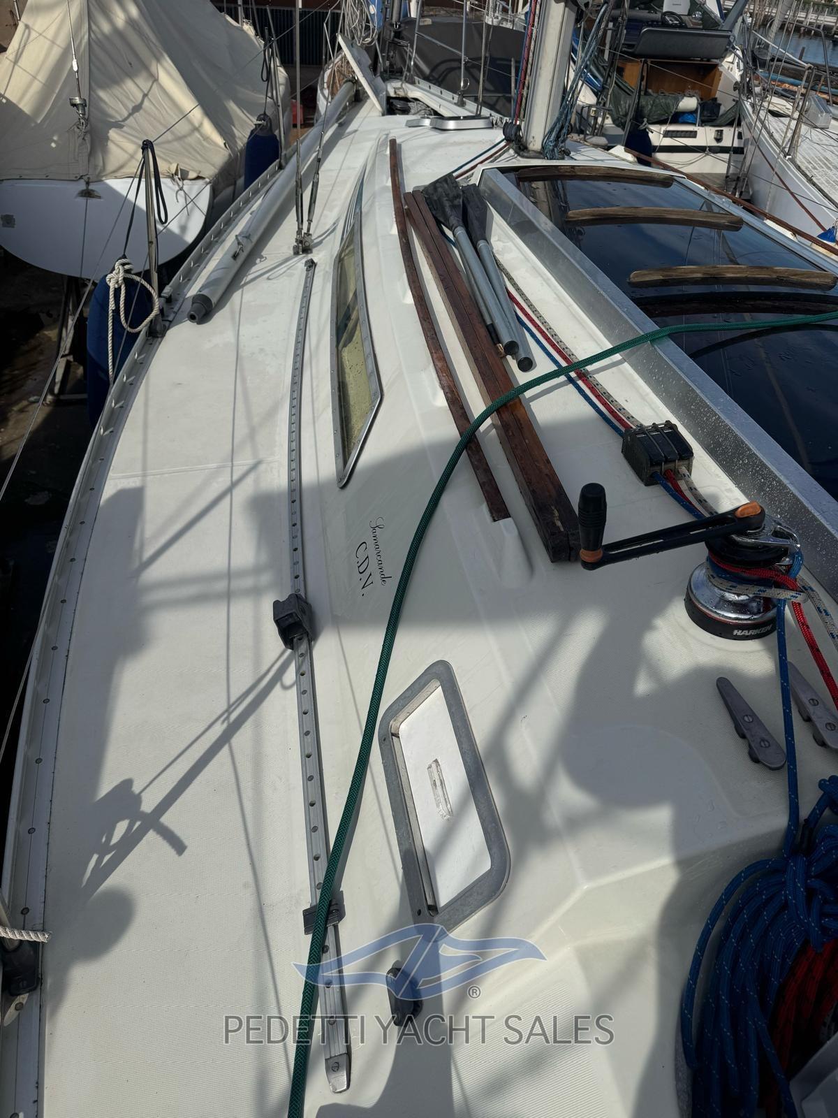 beneteau First 345