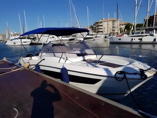 Jeanneau cap camarat 9.0 wa