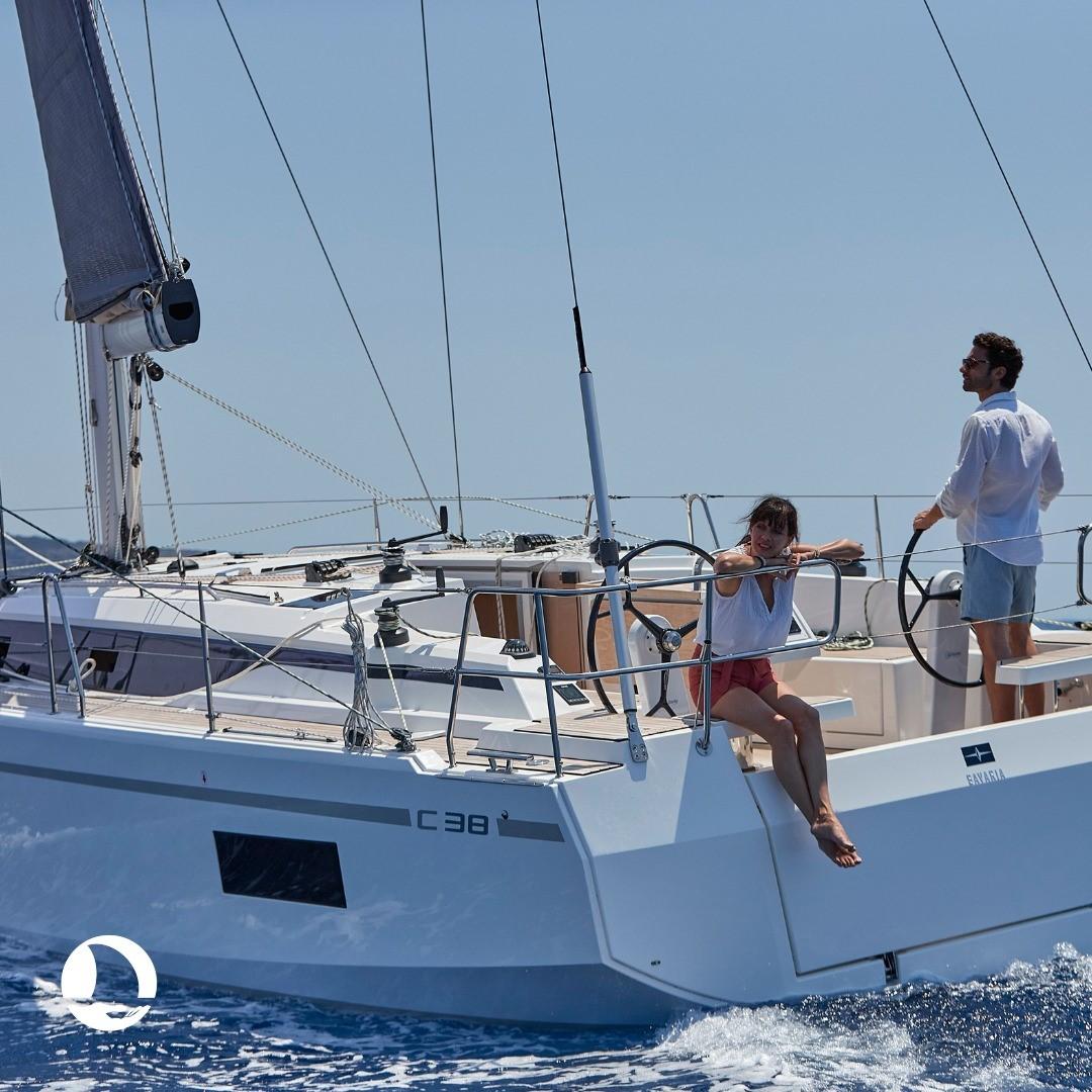 bavaria yachts C38